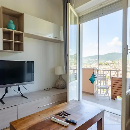 Joivy Kiki House דירה